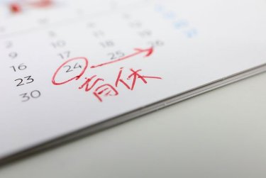 男性の育休期間の平均は？取得率から給付金などの支援制度まで詳しく紹介