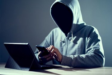 反社チェックとは？ 対象範囲や実践方法、関わりが判明した場合の対処法を解説