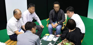 交流ラウンジのようす