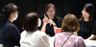 座談会のようす