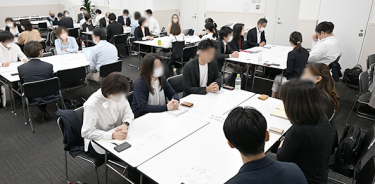 座談会のようす