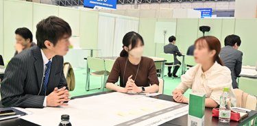 座談会の様子①