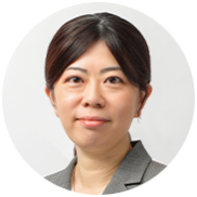 （株）ジャパネットホールディングス  取締役    永溪 幸子