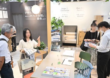 商談の様子①